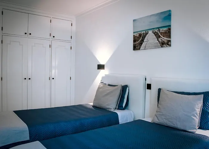 Alvor - Vitors Plaza Apartament *