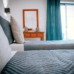 Alvor - Vitors Plaza Lägenhet